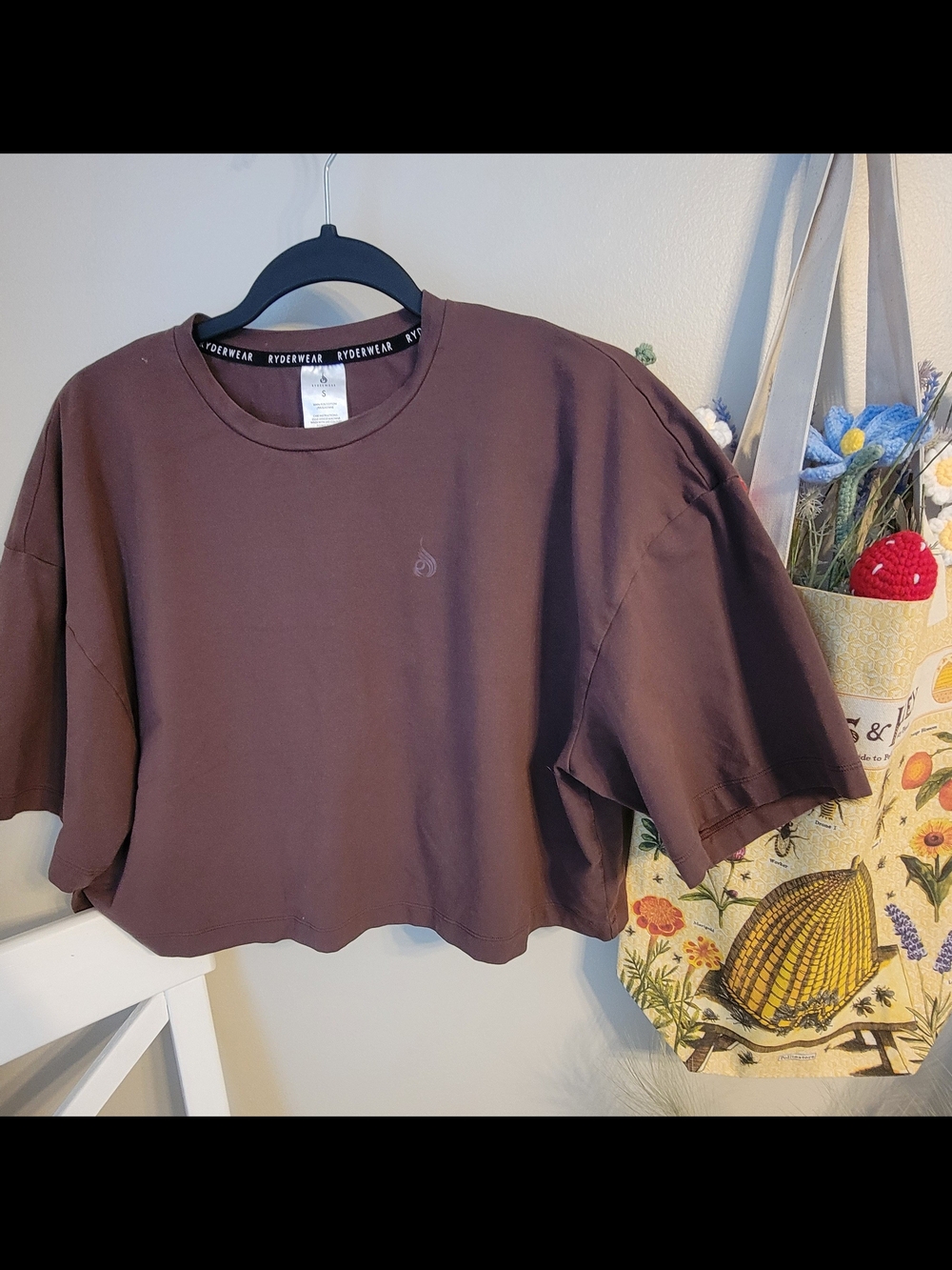 Ryderwear Brown Cropped Crewneck Tee Size S